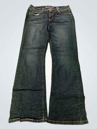 Wallflower-Flare-Jeans
