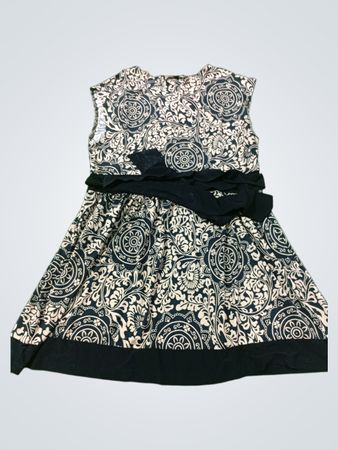 Janette Damenkleid mit V-Ausschnitt und Muster