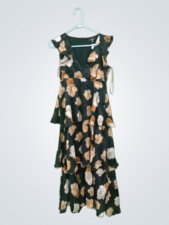 Lulus Floral Stufen-Midikleid