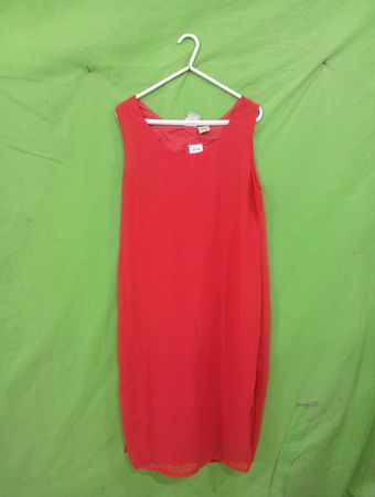 Anthn Original rotes ärmelloses Kleid Größe L