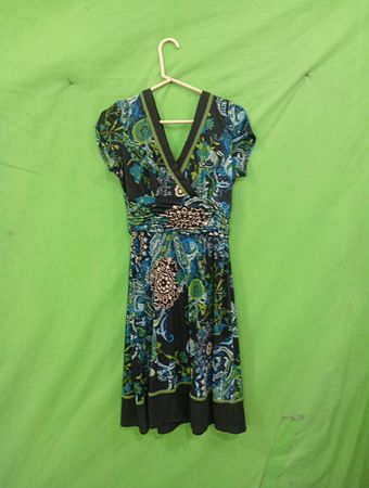 STUDIO I Damen Blau-Grünes Paisley-Muster Wickelkleid mit V-Ausschnitt Größe 12