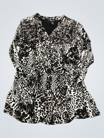 Style & Co. Bluse mit Leopardenmuster und Knopfleiste vorne