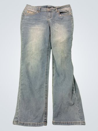 Blaue Denim-Jeans mit bestickten Taschen