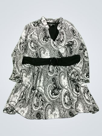 R&M Richards Petite schwarz-weiß gemusterte Bluse mit Paisley-Print