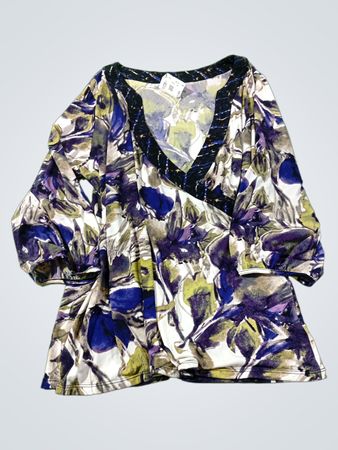 Alfani Damen Bluse mit Blumenmuster und V-Ausschnitt