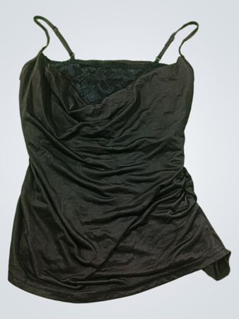 Schwarzes gerafftes Camisole