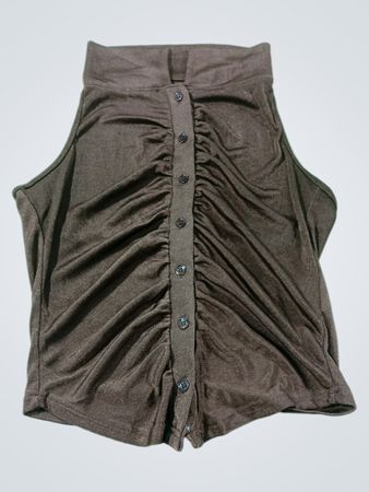Braunes gerafftes Hemd mit Knöpfen