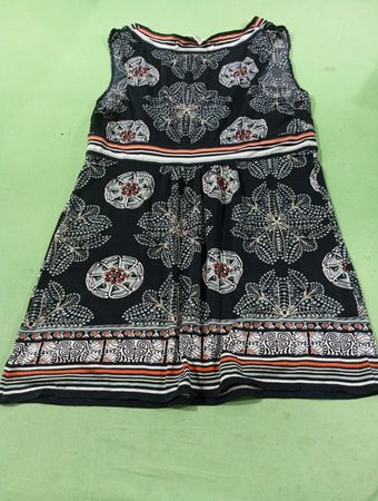Max Studio ärmelloses bedrucktes Kleid