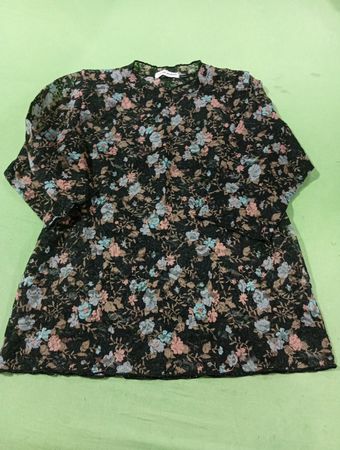 Damenmode Bluse mit Blumenmuster