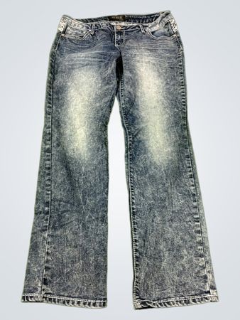 PREMIERE von rue21 Damenjeans