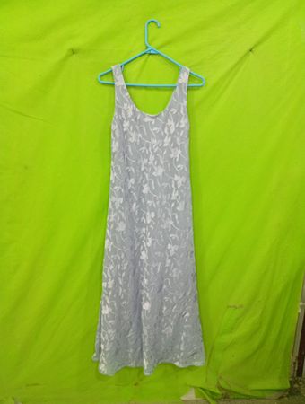 Patra Petite florales ärmelloses Maxikleid