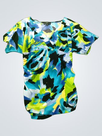 BYER CALIFORNIA Damen-Oberteil mit gerafftem abstraktem Druck und V-Ausschnitt