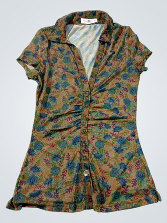Natural Life Floral gerafftes Oberteil mit Knopfleiste vorne