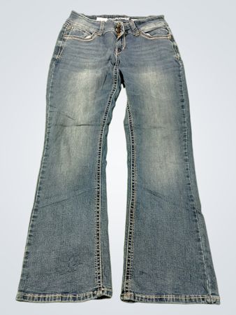 Wallflower Women's "The Luscious Curvy Fit" Flare Jeans