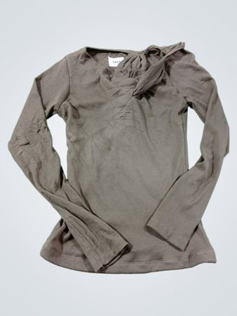 Braunes, geripptes Langarmshirt