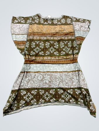 Charlotte Russe bedruckte Bluse