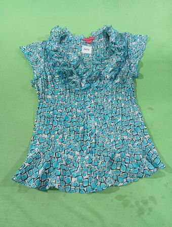 Sunny Leigh Damenbluse in Blau und Weiß mit Muster