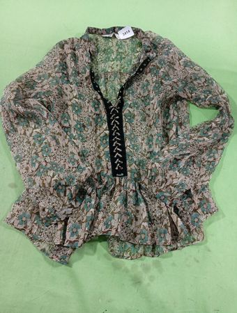 Zara Bluse mit floralem Print und langen Ärmeln