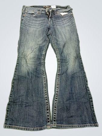 SUKI Women's Flare Jeans