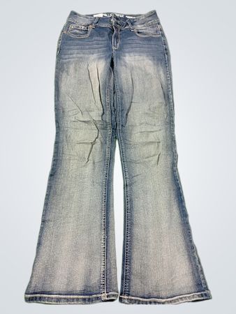 Wallflower-Flare-Jeans