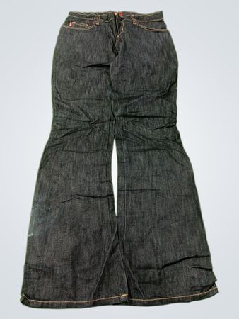 Tyle Jeans