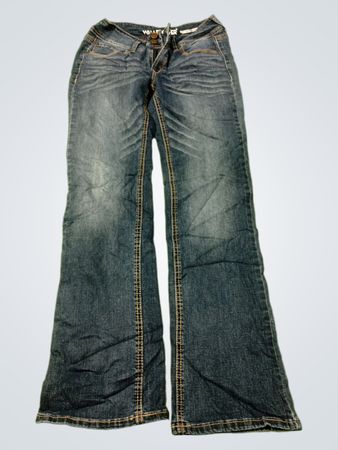 Wallflower Damen Curvy Fit Bootcut Jeans