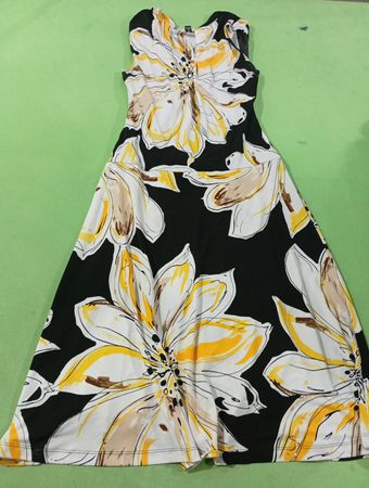 EN FOCUS STUDIO Damen ärmelloses Maxikleid mit Blumenmuster Größe 10
