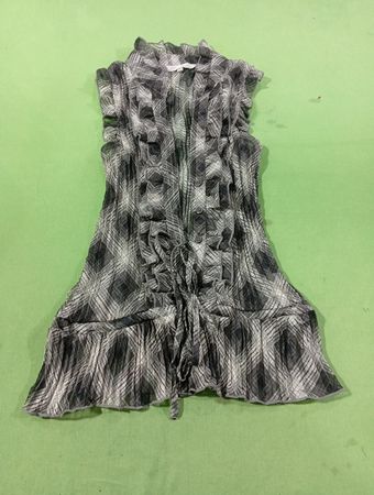 Costa Blanca Plaid Ruffle Kleid