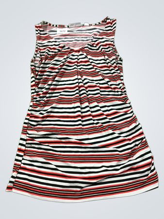 New York & Company Stretch-gestreiftes ärmelloses Kleid
