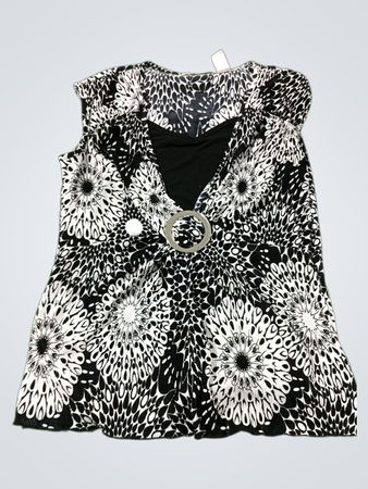 COVINGTON Schwarzes und weißes Oberteil mit Blumenmuster und Ringdetail