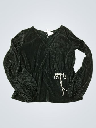 Schwarzes plissiertes Wickeltop mit verzierten Schleifendetail