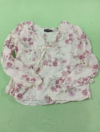 LANE BRYANT Damenbluse mit Blumenmuster und V-Ausschnitt