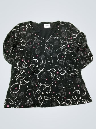 Schwarzes Langarmshirt mit weißem und rosa Punktmuster