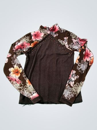 Langärmeliges florales Oberteil mit Verzierungen
