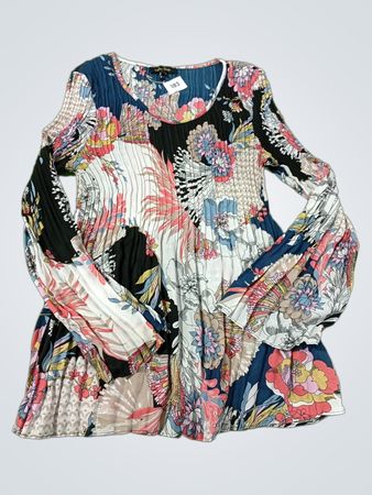 Melissa Paige plissierte Bluse mit Blumenmuster und langen Ärmeln