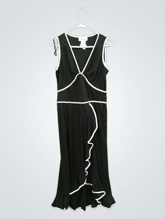 Lisa Jo Schwarz-Weiß mit Kontrastbesatz Kleid