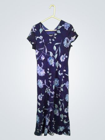 All that Jazz A Chorus Line Company Marineblaues Blumenmuster-Kleid