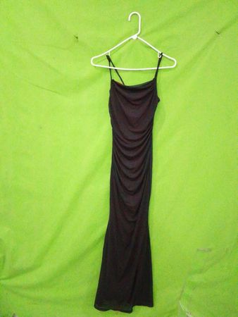 Maxikleid mit Spaghettiträgern