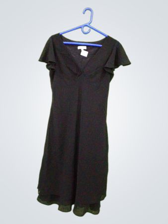 Jessica Schwarzes Kleid