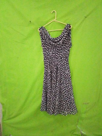 Prelude Schwarz-Weiß gepunktetes Polka-Dot-Kleid