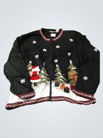 Croft & Barrow Weihnachtspullover mit Weihnachtsmann, Tannenbäumen und Geschenken