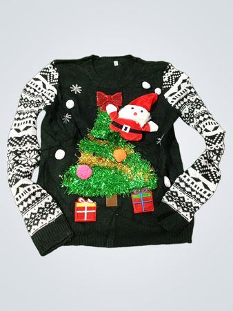 Weihnachtspullover mit Weihnachtsmann und Tannenbaum