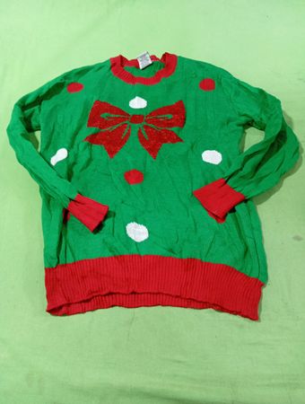 Gut getragener Weihnachtspullover