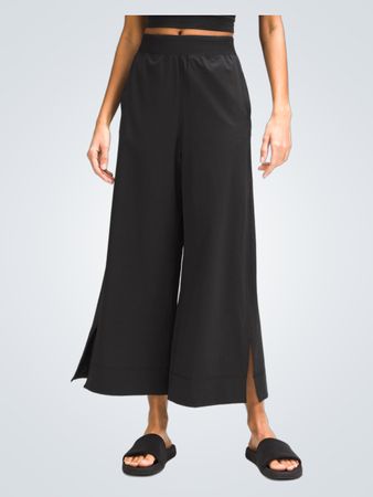 Lululemon Stretch Woven Wide-Leg High-Rise Cropped Pant (Like New)