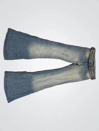Blue Jeans with Belt