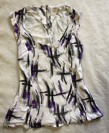Women's sleeveless top