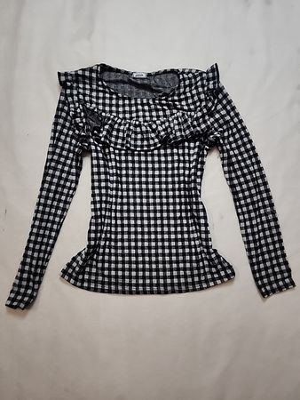 Black and White Gingham Long-Sleeve Top