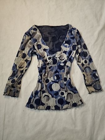 Blouse with Blue and White Pattern