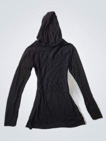 Black Long-Sleeve Top