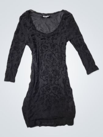 Black Lace Long-Sleeve Top